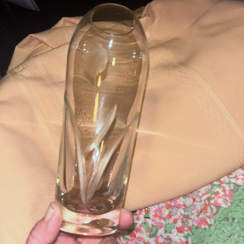 Vtg. MCM Hand Blown Vase w/Etched Flower, Weighted, 7.75" T x 2" W (Base)